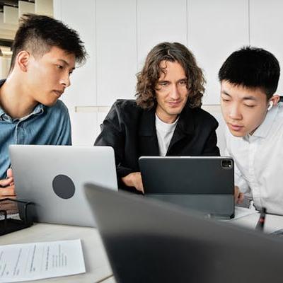 刘稳鹏